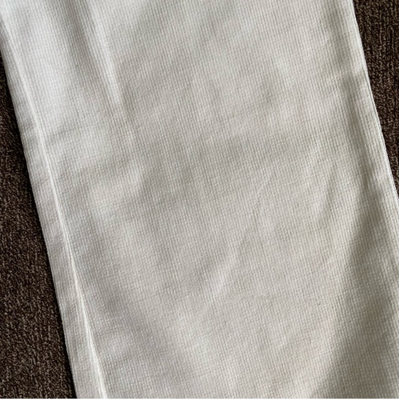 NWT Fantaisie Kids Smocked While Flower Cotton Top & White Pants - Picture 12 of 15